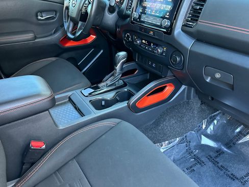 Used 2022 Nissan Frontier PRO-4X w/ Off-Road Protection Package AWD/4WD image 18