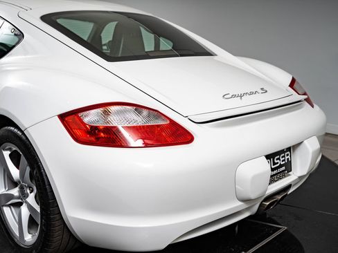 Used 2008 Porsche Cayman S RWD image 17