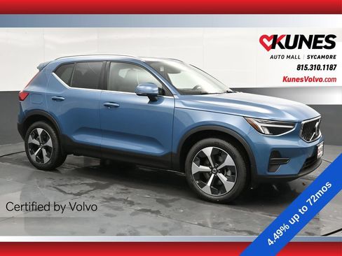 Used 2025 Volvo XC40 B5 Core w/ Climate Package AWD/4WD image 1