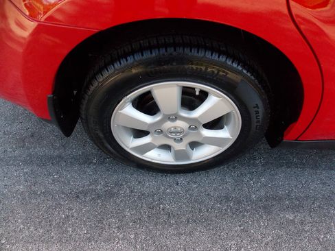 Used 2007 Nissan Versa SL image 21