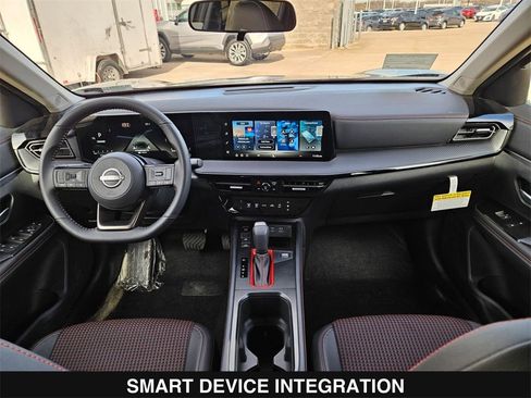 New 2026 Nissan Kicks SR image 19