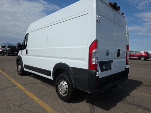 Used 2023 RAM ProMaster 1500 w/ Driver Convenience Group FWD image 7