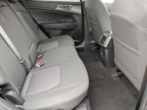 Used 2026 Kia Sportage LX image 13