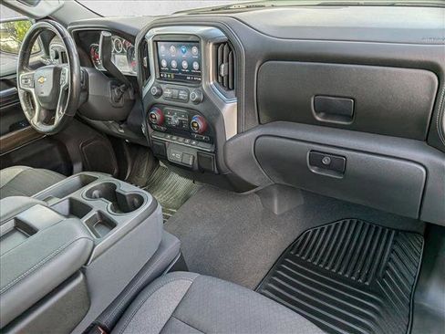 Used 2020 Chevrolet Silverado 1500 LT w/ Texas Edition image 18