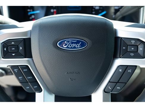 Used 2022 Ford F250 XL w/ STX Appearance Package image 15