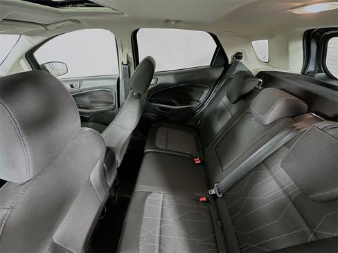 Used 2021 Ford EcoSport SE w/ SE Convenience Package image 23