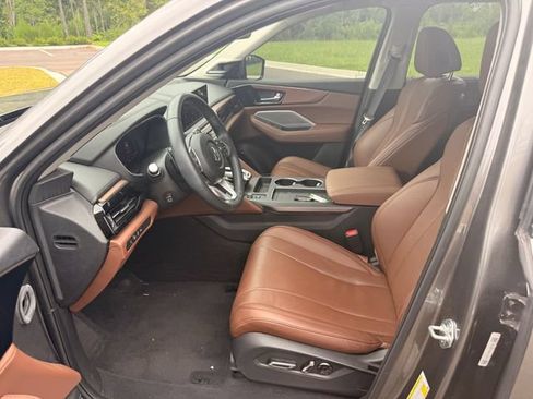 Used 2025 Acura MDX SH-AWD w/ Technology Package image 10