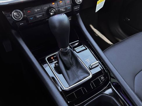 Used 2023 Jeep Compass High Altitude image 22