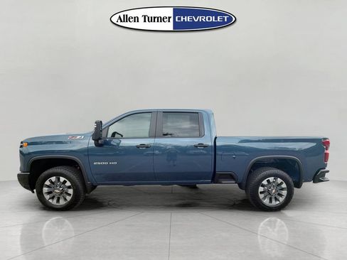 New 2026 Chevrolet Silverado 2500 Custom w/ Custom Value Package AWD/4WD image 6
