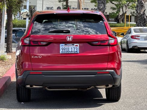 Certified 2024 Honda CR-V EX image 9