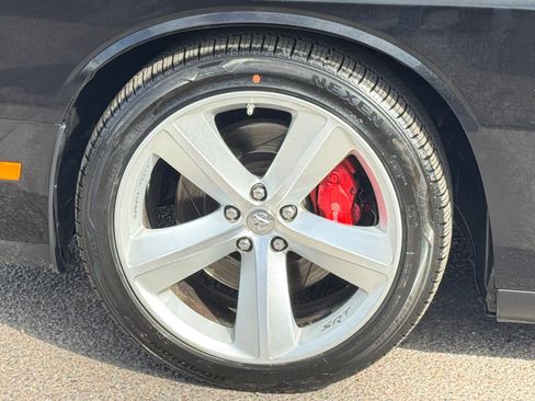 Used 2009 Dodge Challenger SRT8 w/ SRT Option Group II image 11