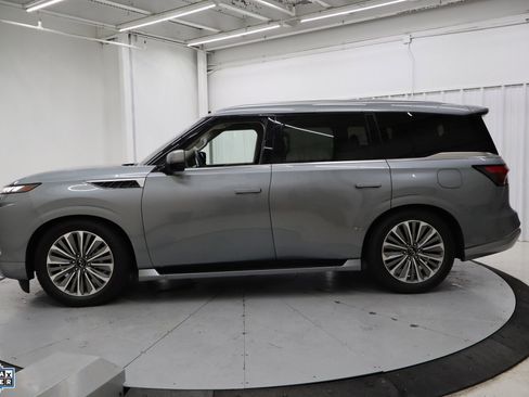 Used 2025 INFINITI QX80 Sensory AWD/4WD image 9