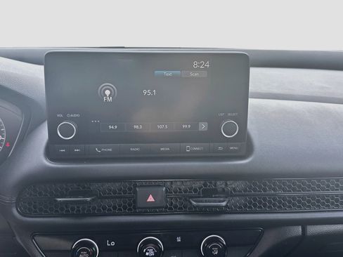 Used 2024 Honda HR-V LX image 12