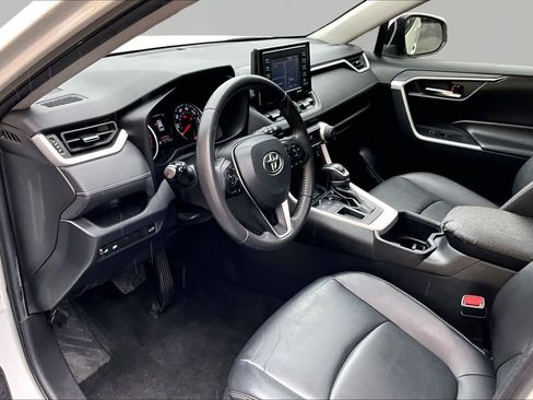 Certified 2022 Toyota RAV4 XLE Premium FWD image 18