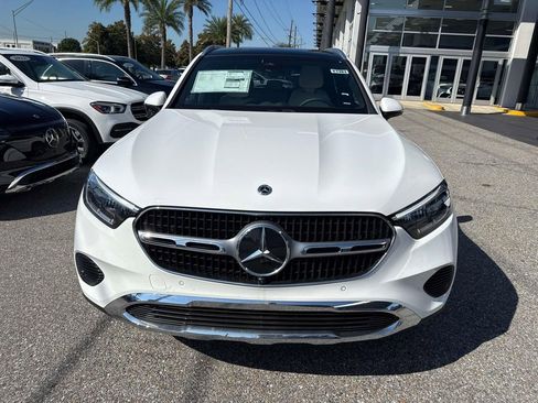New 2026 Mercedes-Benz GLC 300 4MATIC image 2