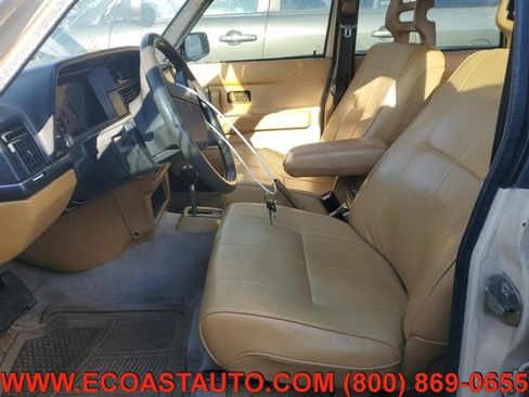 Used 1989 Volvo 240 DL image 7