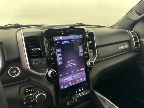 New 2026 RAM 1500 4x4 Crew Cab image 25