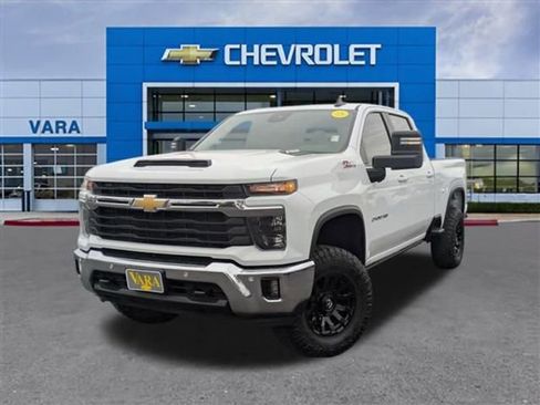Used 2025 Chevrolet Silverado 2500 LT w/ All Star Edition image 1