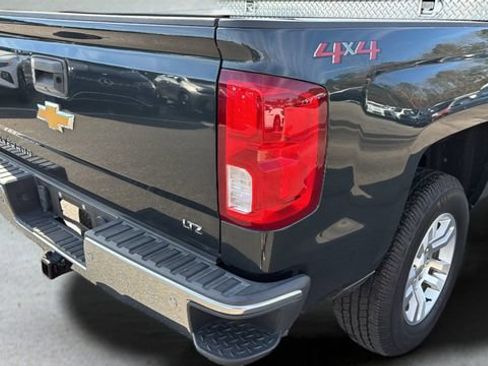 Used 2018 Chevrolet Silverado 1500 LTZ w/ LTZ Plus Package AWD/4WD image 33