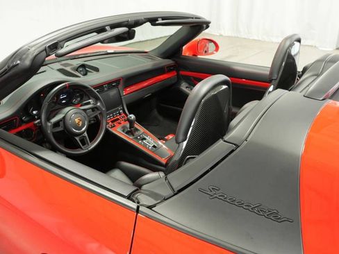 Certified 2019 Porsche 911 Speedster image 49