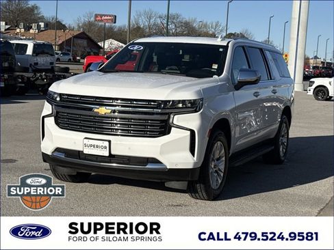 Used 2024 Chevrolet Suburban Premier image 15