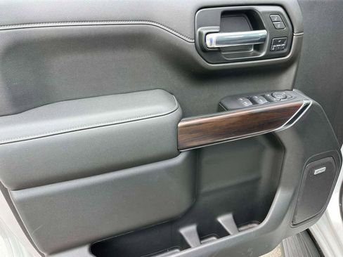 Certified 2022 GMC Sierra 1500 SLT w/ SLT Premium Plus Package image 24