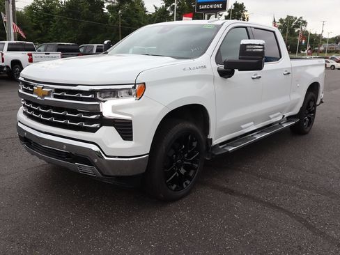 New 2026 Chevrolet Silverado 1500 LTZ w/ LTZ Premium Package AWD/4WD image 26