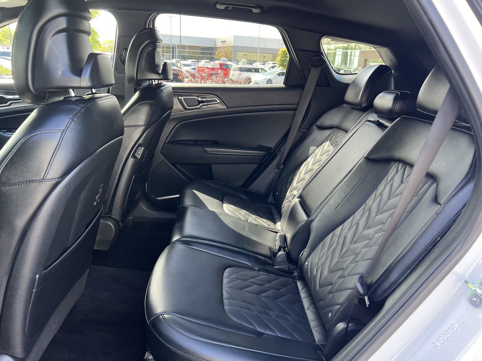 Used 2024 Kia Sportage X-Line w/ X-Line Premium Package AWD/4WD image 28
