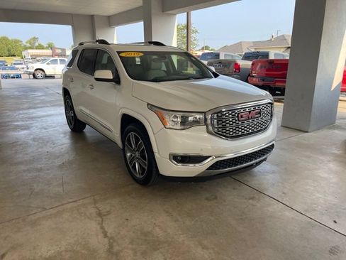 Used 2019 GMC Acadia Denali FWD image 4