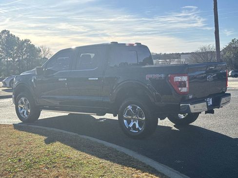 Used 2022 Ford F150 Lariat w/ Equipment Group 502A High image 8