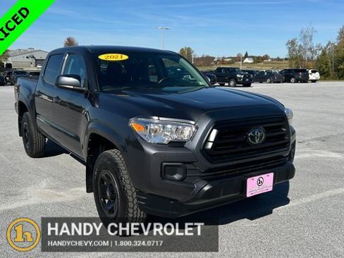 Used 2021 Toyota Tacoma SR image 1