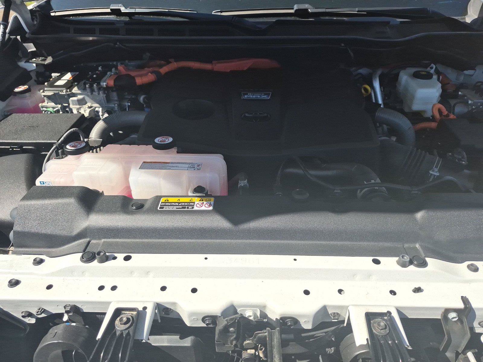 Used 2025 Toyota Sequoia Limited AWD/4WD image 38