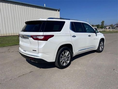 Used 2018 Chevrolet Traverse Premier w/ LPO, Floor Liner Package image 3