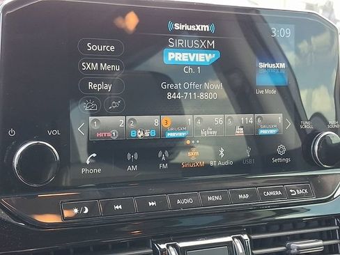 Used 2023 Nissan Pathfinder SL w/ SL Premium Package AWD/4WD image 15