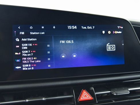 Used 2023 Kia Niro EX w/ EX Cold Weather Package image 21