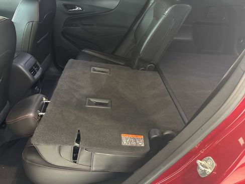 Used 2022 Chevrolet Equinox RS FWD image 17