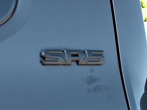 Certified 2025 Toyota Tacoma SR5 AWD/4WD image 30