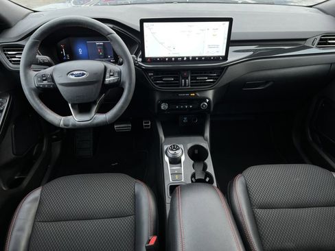 Certified 2023 Ford Escape ST-Line w/ Tech Pack #1 image 4