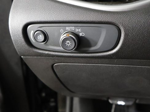 Used 2024 Chevrolet Malibu LT image 34