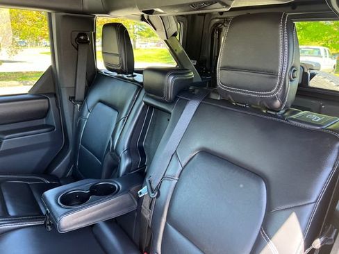 Used 2025 Ford Bronco Outer Banks AWD/4WD image 27