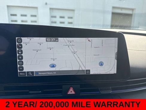 Used 2025 Hyundai Elantra SEL image 7