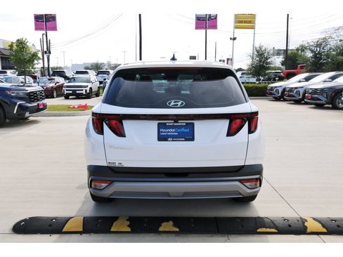 Certified 2026 Hyundai Tucson SE FWD image 7