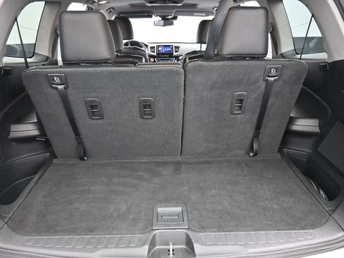 Used 2018 Honda Pilot Elite image 26