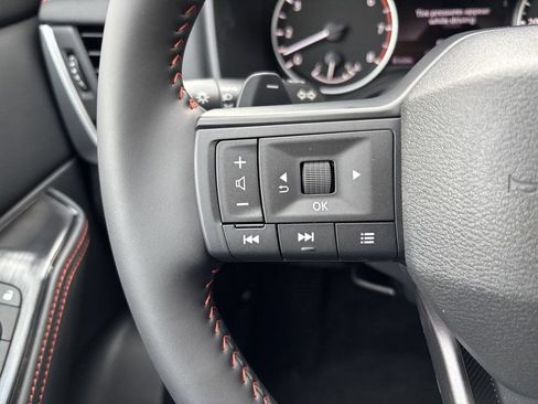 Used 2026 Nissan Rogue SV w/ Rock Creek Premium Package AWD/4WD image 15