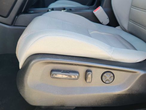 Certified 2018 Honda CR-V EX image 23