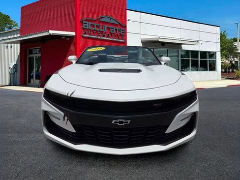 Used 2019 Chevrolet Camaro SS RWD image 8