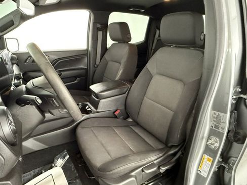 Used 2024 Chevrolet Colorado W/T w/ WT Convenience Package RWD image 9