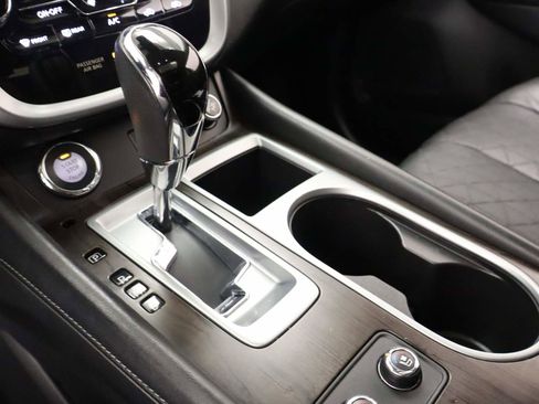 Used 2019 Nissan Murano Platinum w/ Cargo Package image 9