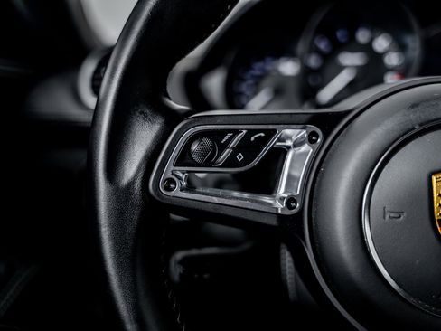 Used 2022 Porsche 718 Boxster Spyder image 36