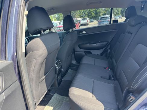 Used 2017 Kia Sportage LX AWD/4WD image 10